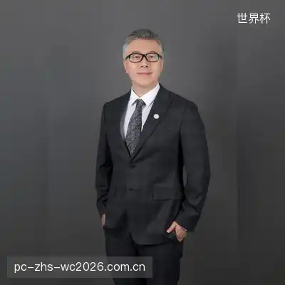 何茉佳
